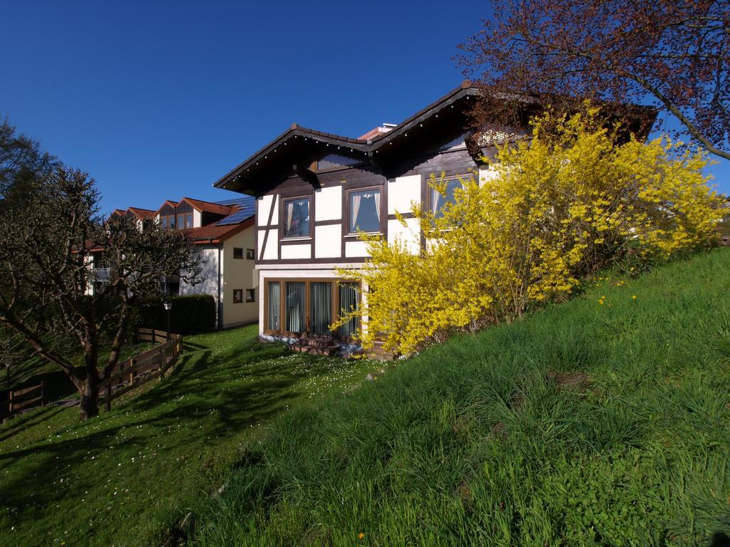 Hotel Landhaus Silbertanne Rotenburg an der Fulda Exterior photo